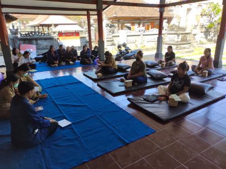 KELAS IBU HAMIL DESA JOANYAR 